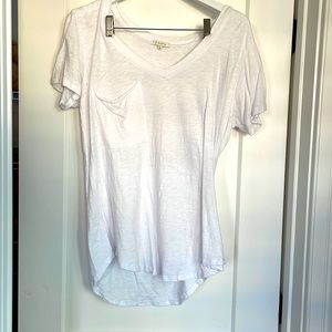 Never worn white Z Supply tshirt